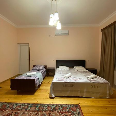 Season Hotel Кутаиси Екстериор снимка