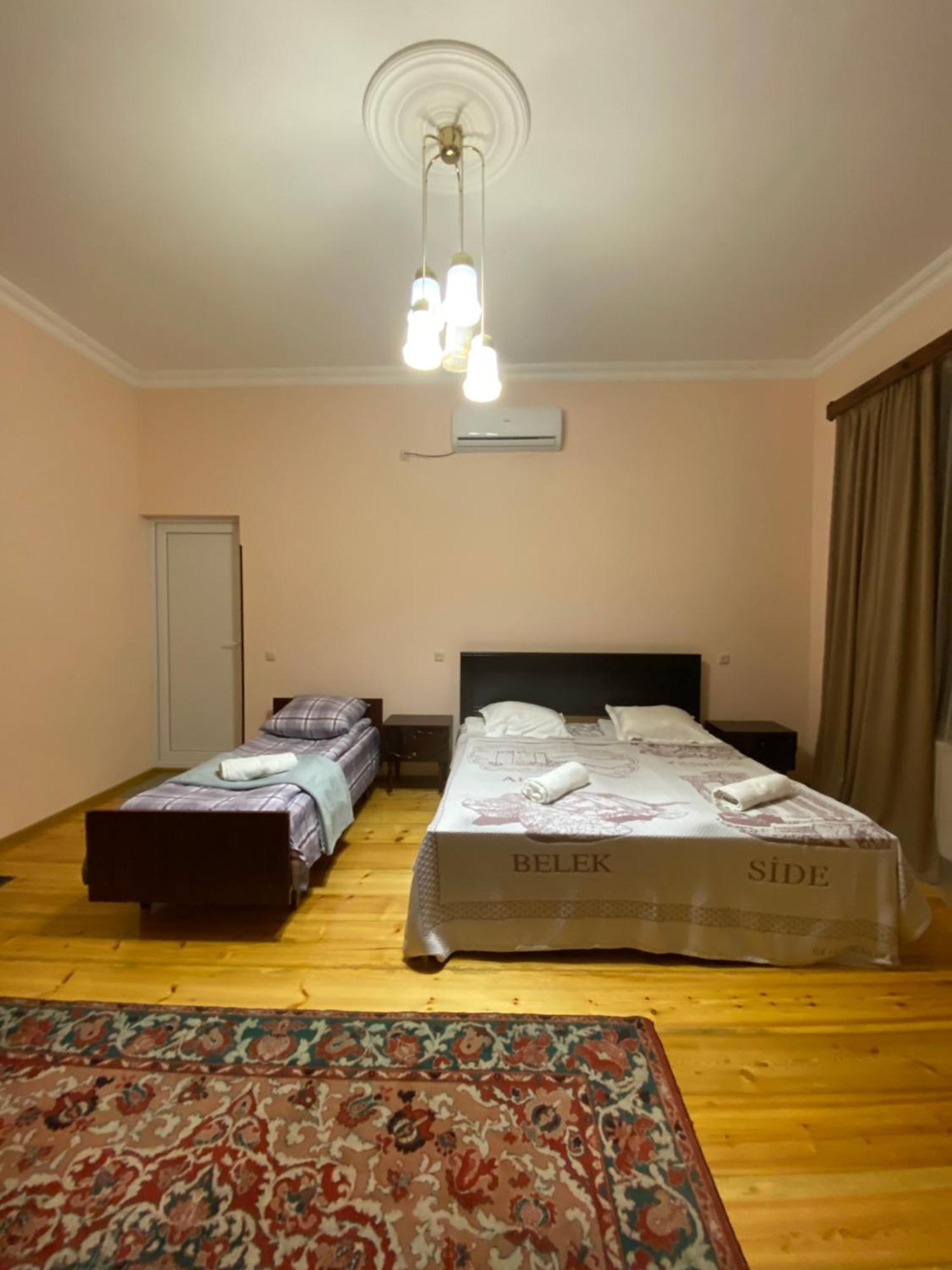 Season Hotel Кутаиси Екстериор снимка